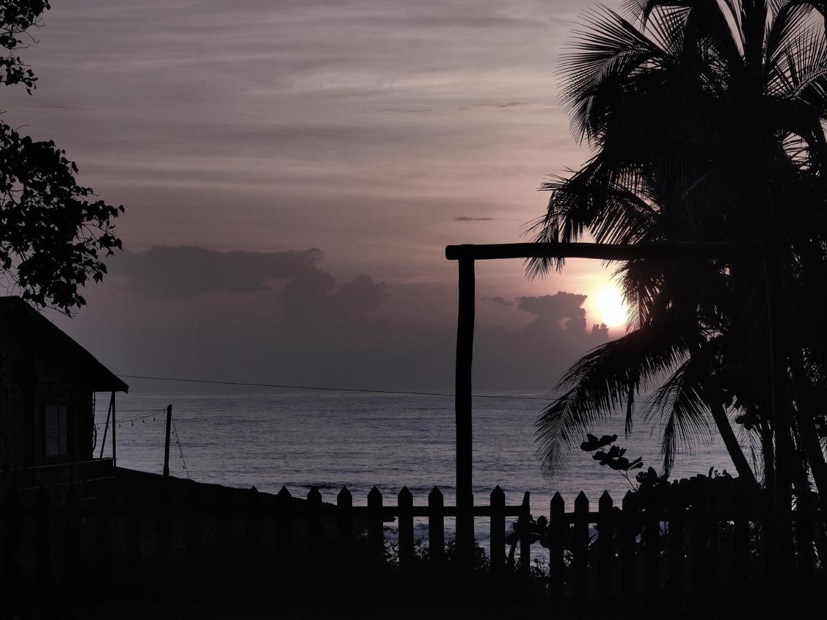 Beachside อันจูนา ภายนอก รูปภาพ